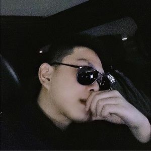 Meet your Posher, Yiming